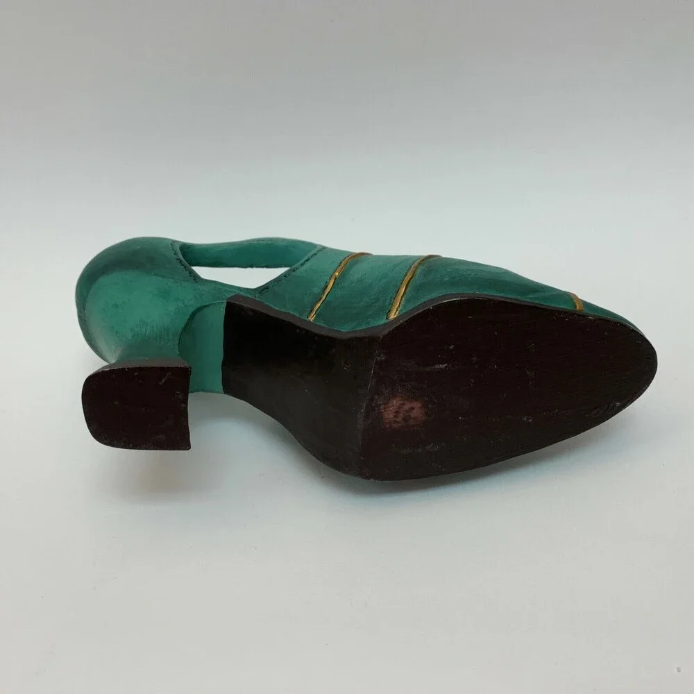 Resin Green High Heel Shoe Art Deco Decoration‎ Boutique Store Home 10 x 5 1/2